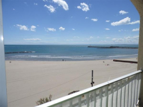Grau d'Agde : Appartement climatisé 2 chambres à 20m de la plage - FR-1-423-172